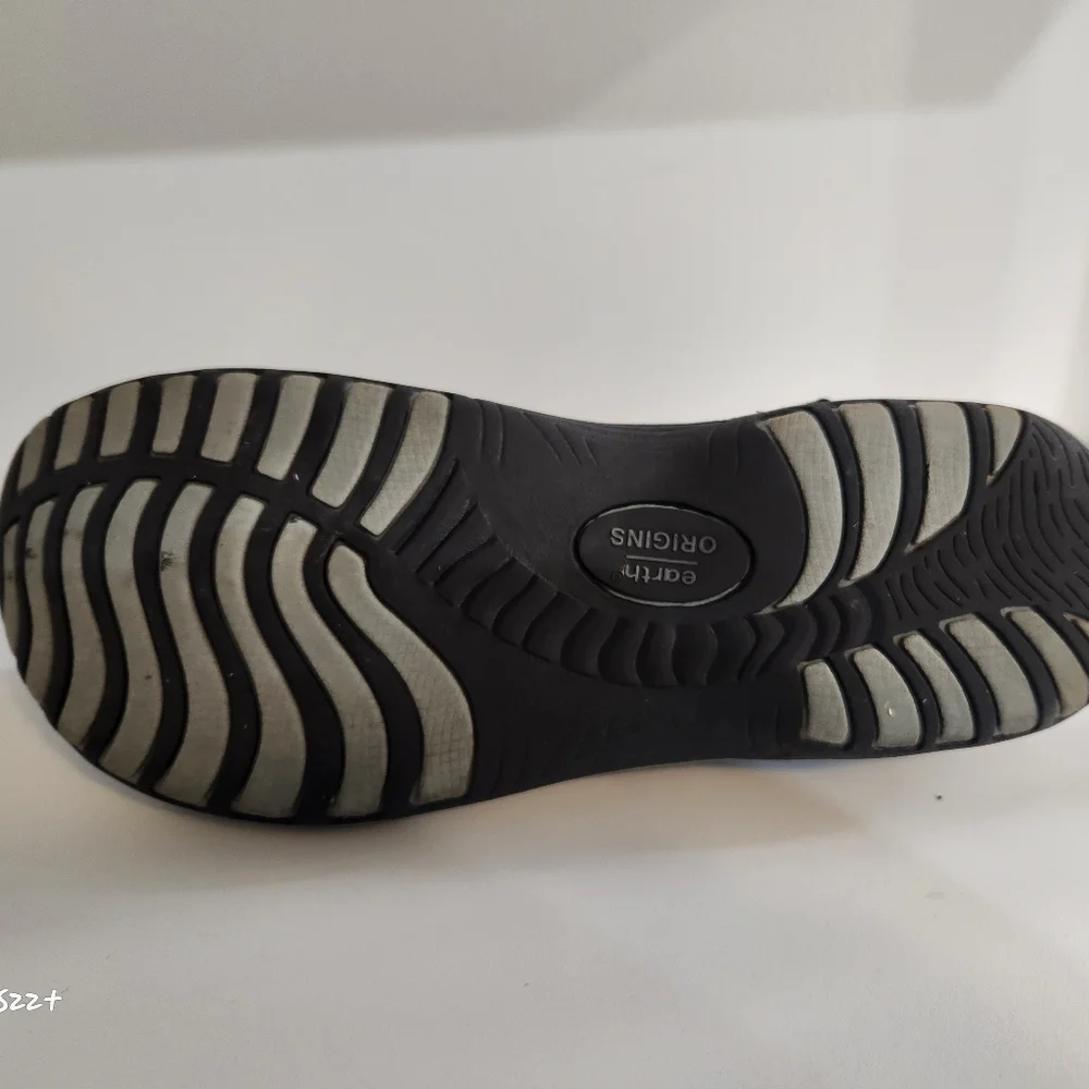 Earth Origins Sophie Sandal-Right shoe ONLY - Picture 5 of 7